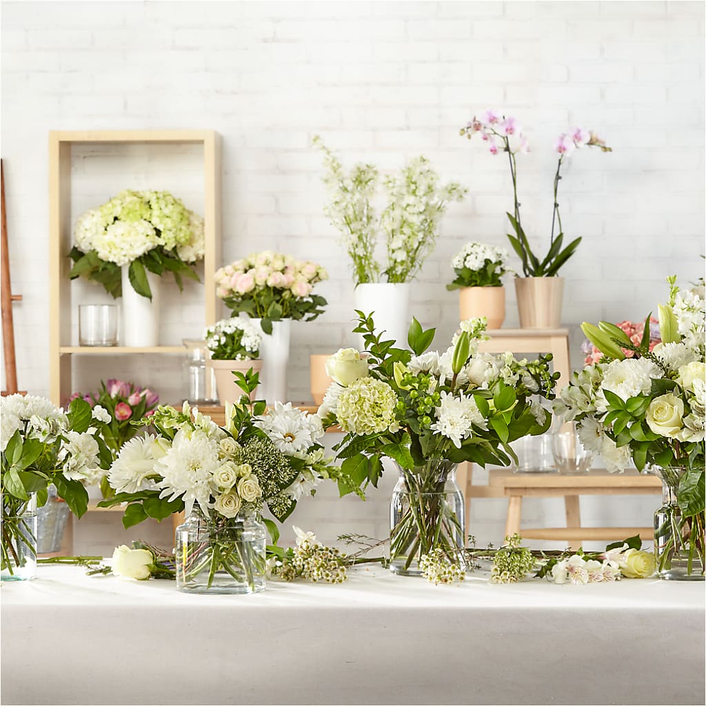 Classic Ivory – A Florist Original – COCO'S FLOWER BAR, Mckinney TX