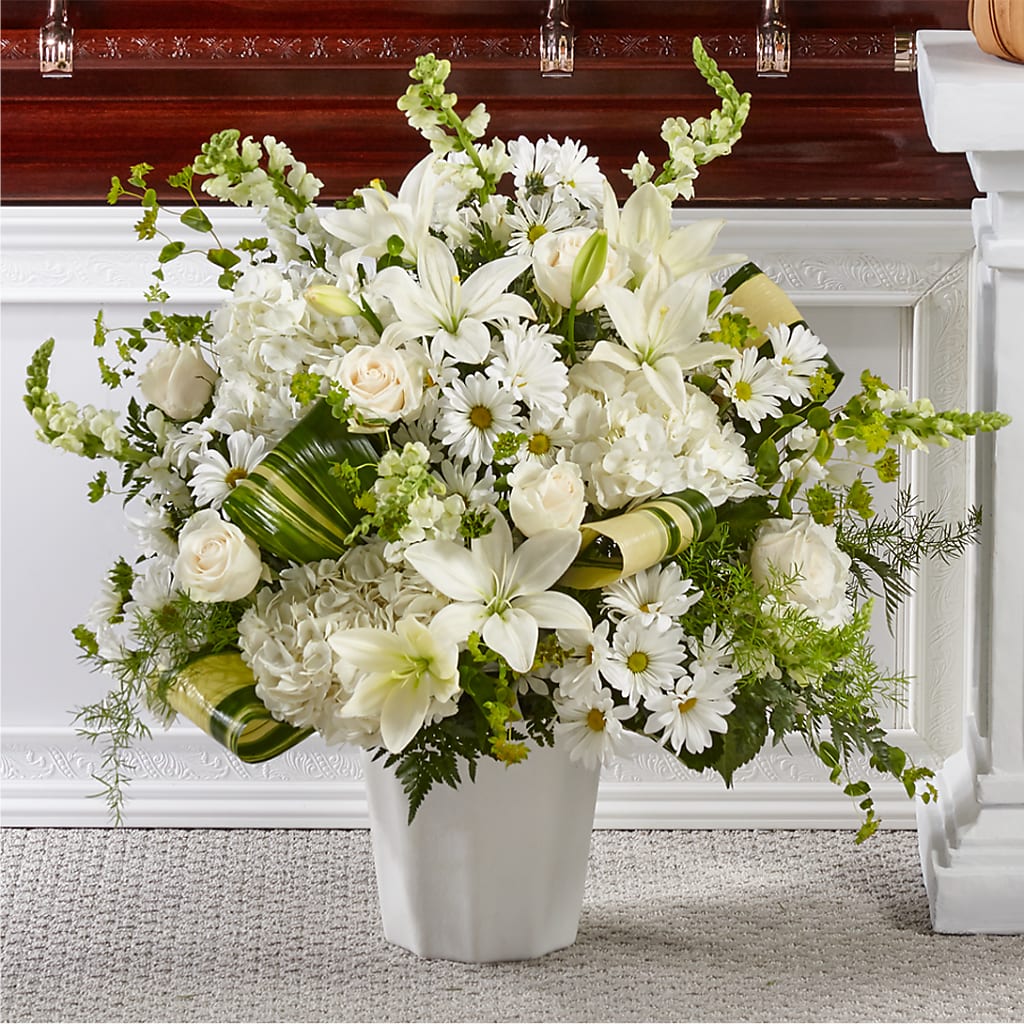 Thoughts of Tranquility Floor Basket – COCO'S FLOWER BAR, Mckinney TX