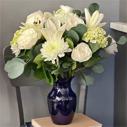 Snowy Dreams Bouquet – COCO'S FLOWER BAR, Mckinney TX