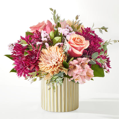 Berry Cobbler Bouquet with Ivory Vase – COCO'S FLOWER BAR, Mckinney TX