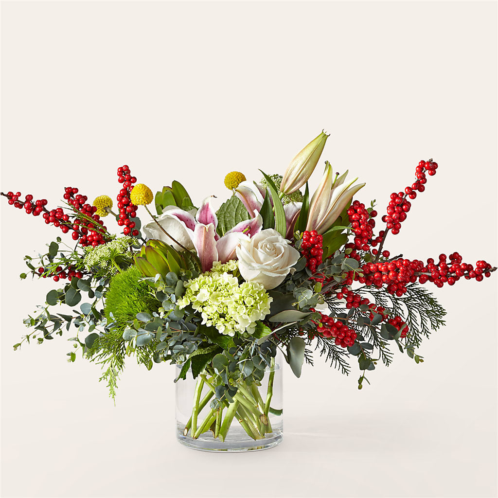 Berry & Bright Bouquet – COCO'S FLOWER BAR, Mckinney TX