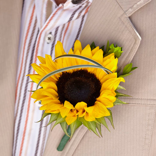 Free Spirit Boutonniere – COCO'S FLOWER BAR, Mckinney TX