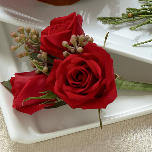 Red Spray Rose Boutonniere – COCO'S FLOWER BAR, Mckinney TX