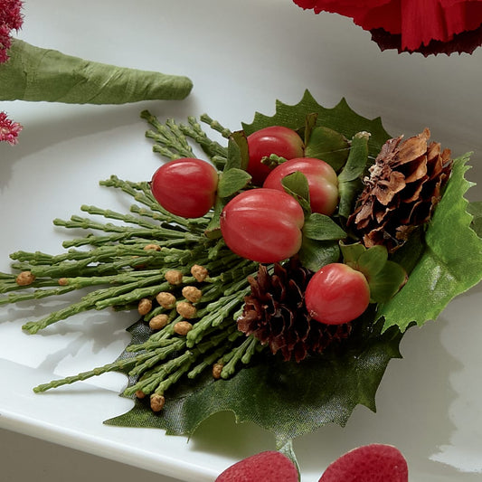 Red Berry Boutonniere – COCO'S FLOWER BAR, Mckinney TX