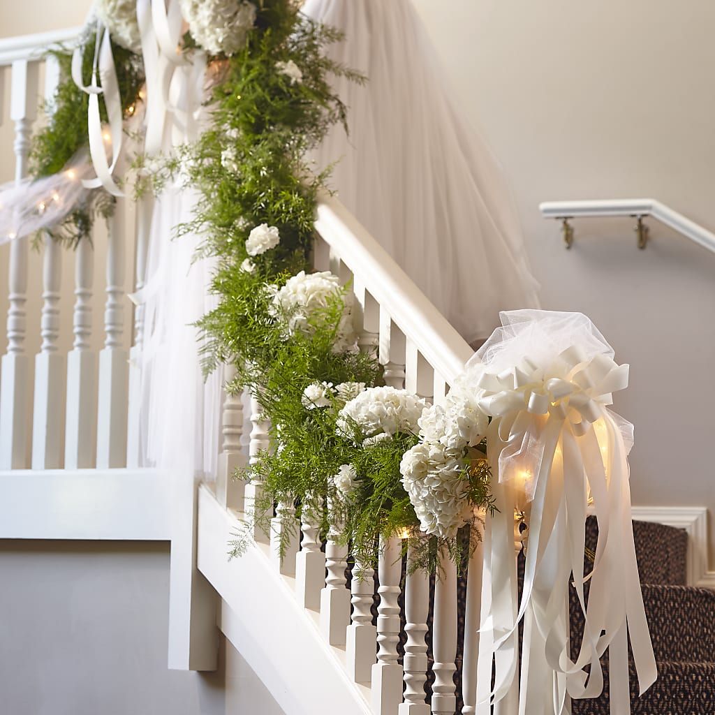 Champagne Dreams Garland – COCO'S FLOWER BAR, Mckinney TX